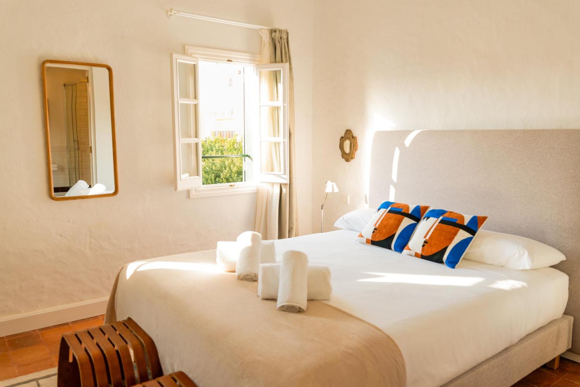Hotel 3A Ease Of Living Ciutadella  Eksteriør billede